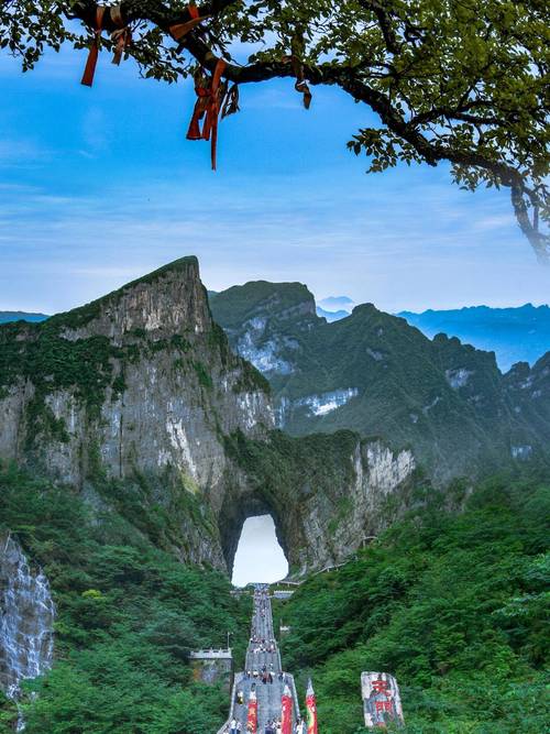 中国旅游必去十大景点有哪些?能不能具体说说「国内旅游十大景点攻略图片」 健康知识 中国旅游必去十大景点有哪些?能不能具体说说「国内旅游十大景点攻略图片」 中国旅游必去十大景点有哪些?能不能具体说说「国内旅游十大景点攻略图片」 健康知识